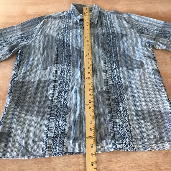 Quicksilver Shirt Men L Gray Geometric Button Up Pocket Short Sleeve Collared - Picture 4 of 13